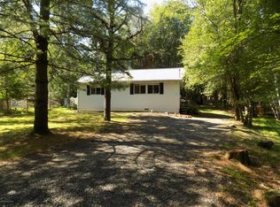 77 Long Brook Way, Albrightsville, PA 18210