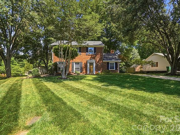 2nd image of 8616 Longbriar Dr