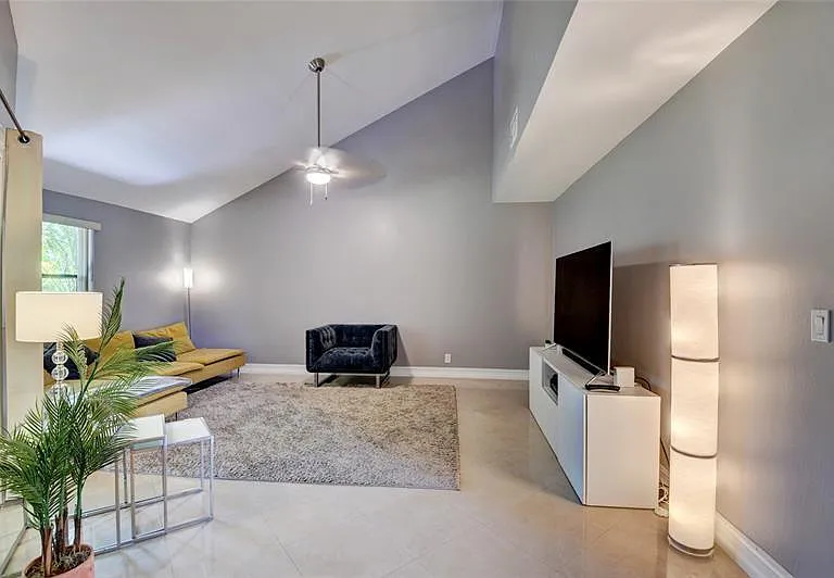 9316 Ketay Cir — Photo 4