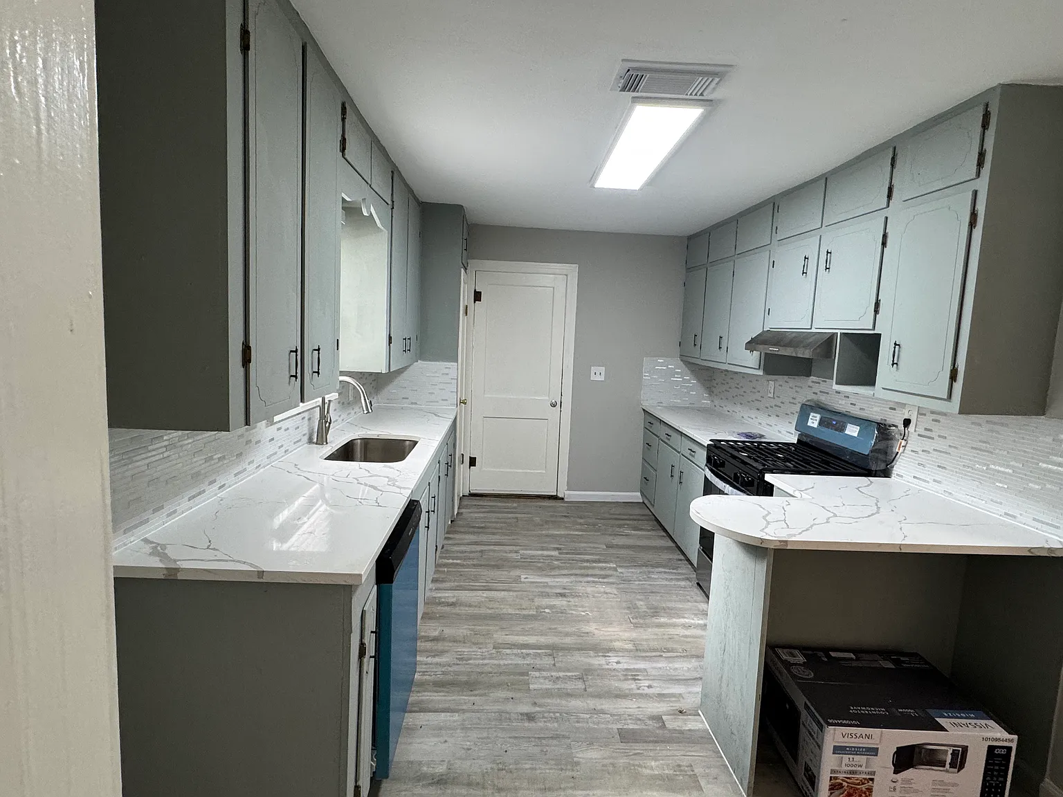 512 W University St — Photo 1
