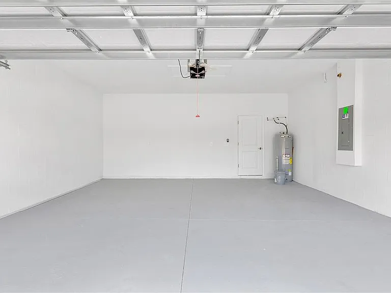 3039 Addison Blvd — Photo 33