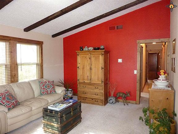 2nd image of 1212 Franciscan Ave