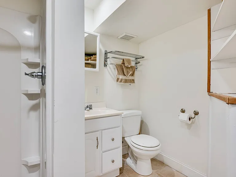 14 Rose Hill Rd — Photo 21