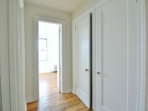 5th image of 401 Edgecombe Ave APT A6