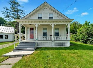 366 S Main St, Bradford, VT 05033