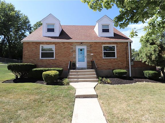 3rd image of 5201 Highview Dr