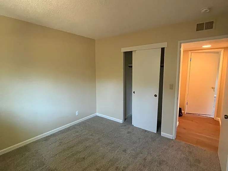 Cowell 4808-4810 — Photo 30