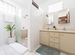 Edwin C Perez Hacienda La Sabana, Quebradillas, PR 00678