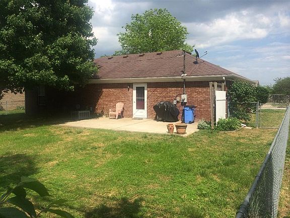 4th image of 205 Wildwood Ln