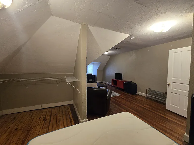 1508 South St — Photo 15