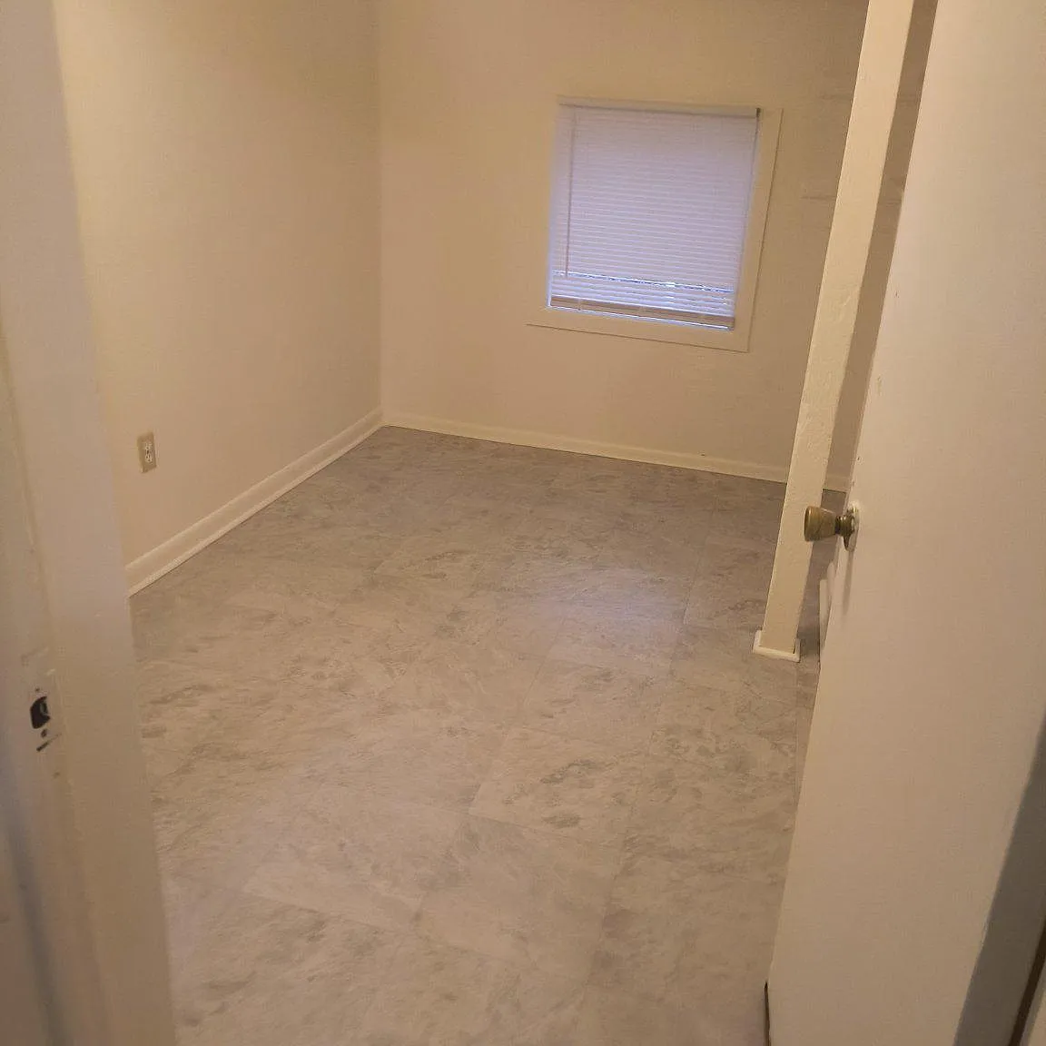 1 bed, 1.0 bath, 750 sqft, $1,100 — Photo 4