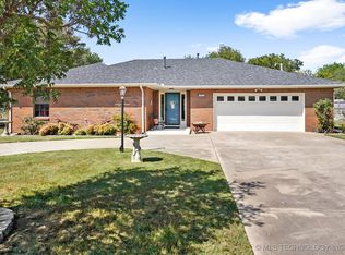 14815 E Latimer St, Tulsa, OK 74116