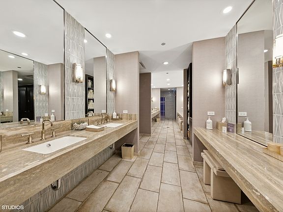 5th image of 401 N Wabash Ave #2346