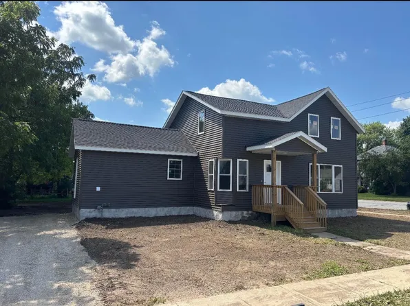 300 W Main St, Spring Valley, MN 55975