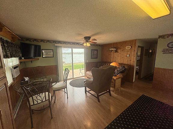 4th image of 42895 Sunshine Villa Dr #2
