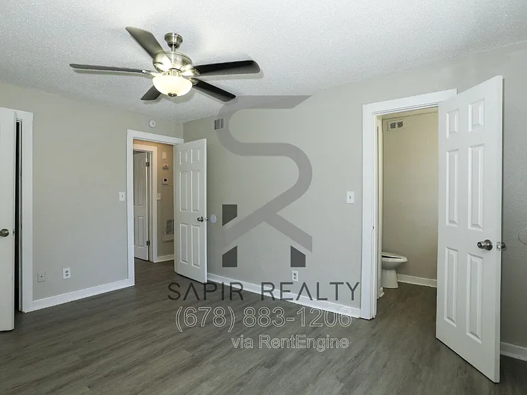 2055 Alison Ct SW #8 — Photo 8