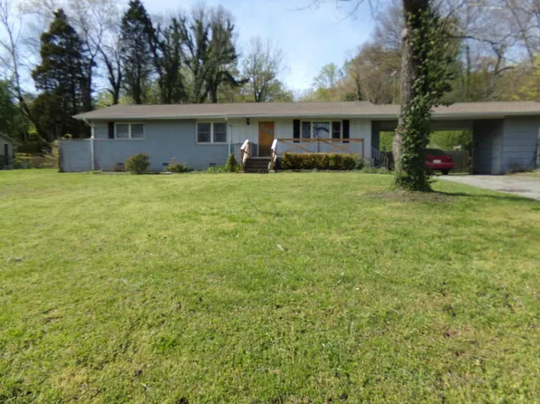 3305 Valley Forge Dr, Knoxville, TN 37920