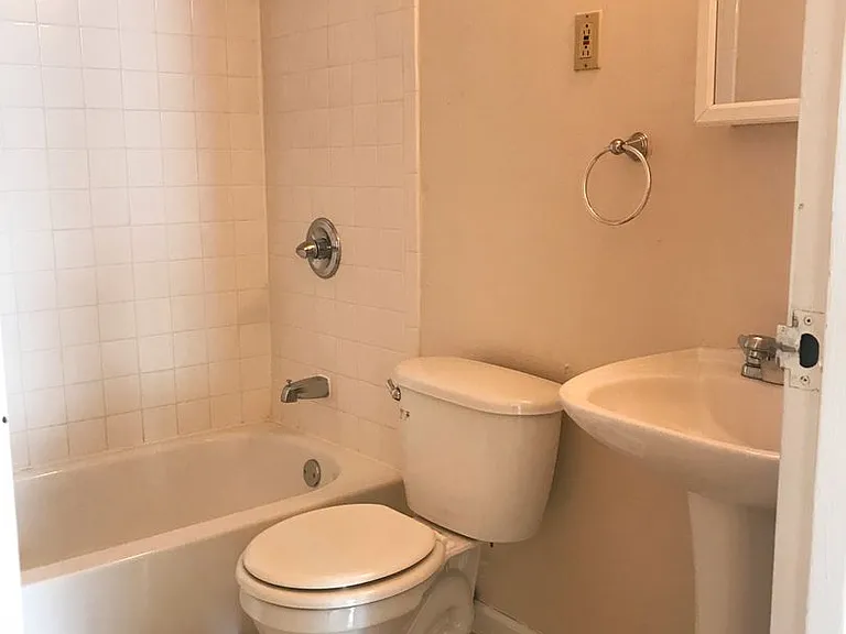 St. Agnes Apartments — Photo 38