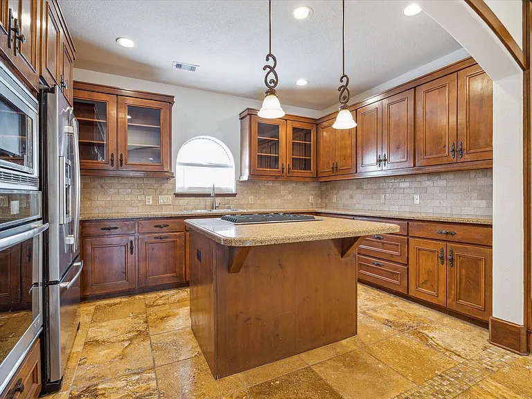 3614 Lancashire Ln — Photo 23