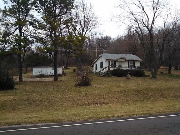 2nd image of 4426 N Farm Road 141
