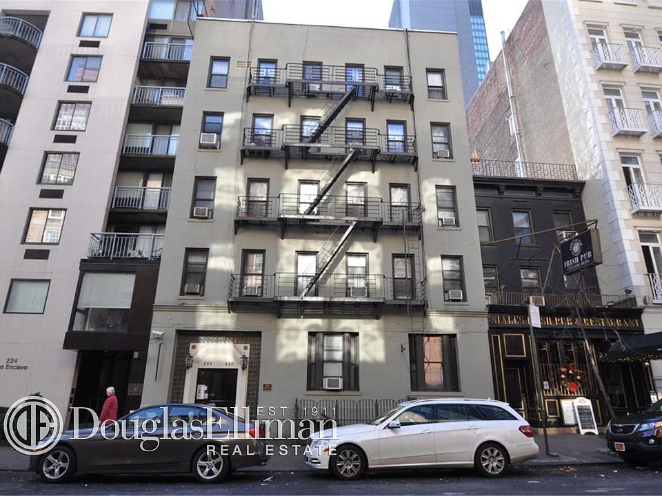 2nd image of 220 E 52nd St APT 2B