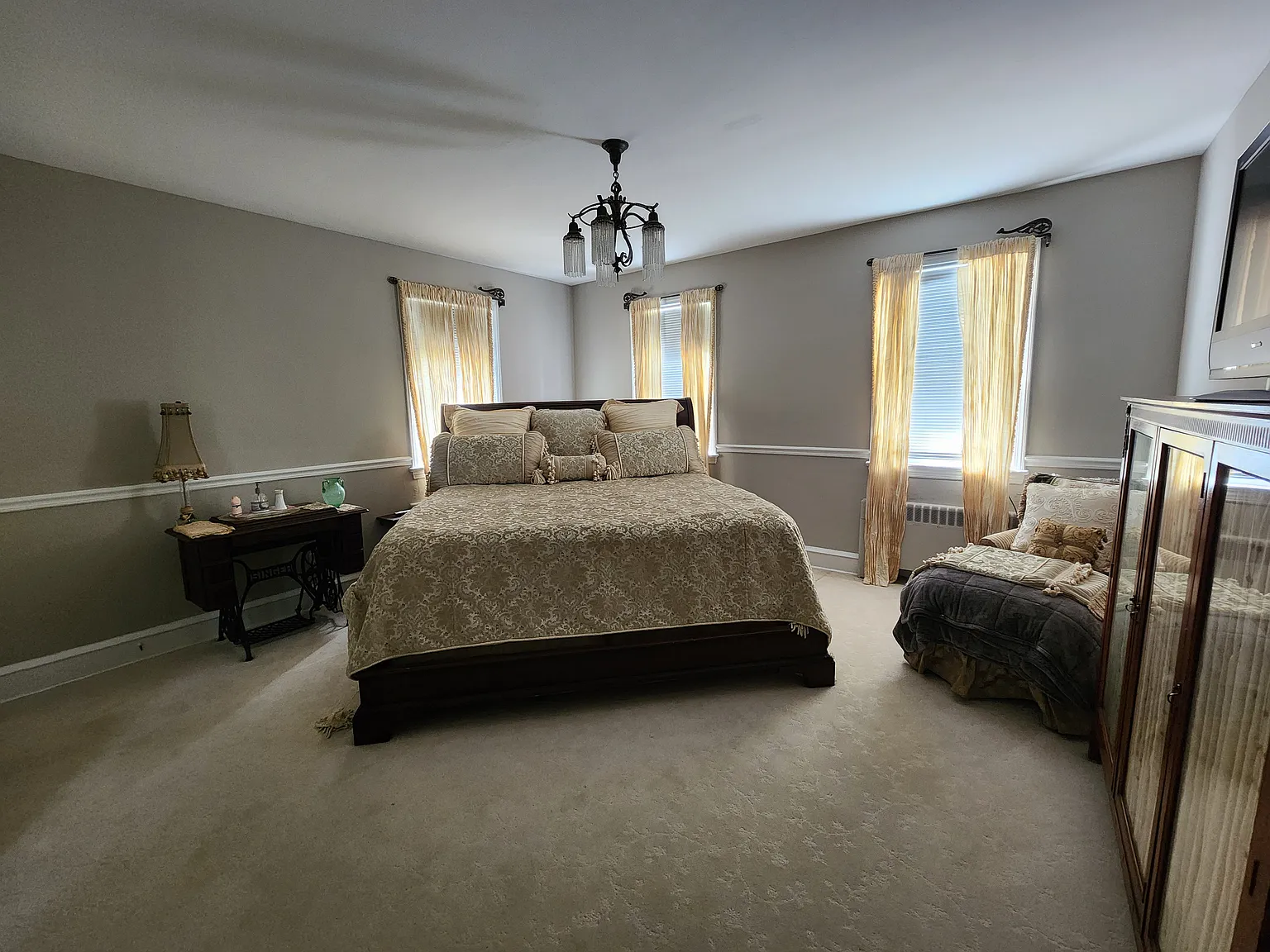 2 bed, $10,000 — Photo 4