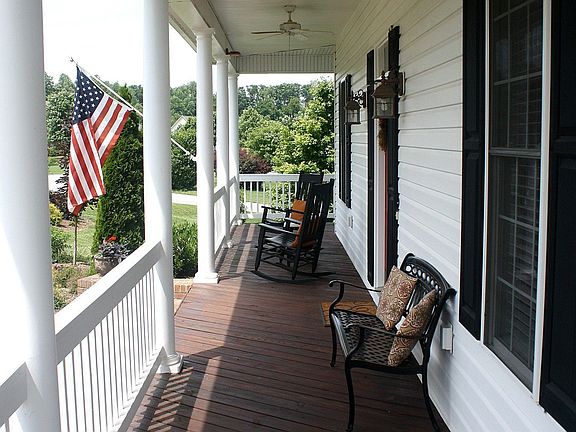 4th image of 8402 Quail Creek Dr