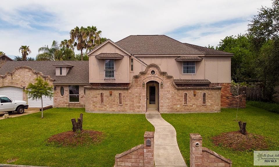 1st image of 2602 Lazy Lake Dr