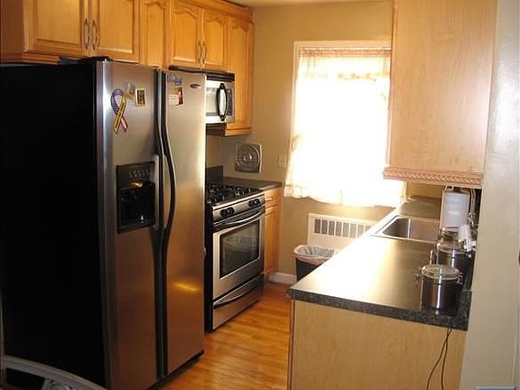 5th image of 68-70 Montgomery St Unit 2