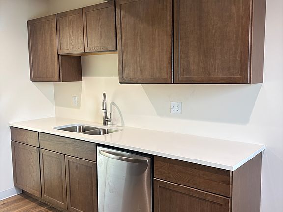 5th image of 24243 Professional Park Dr