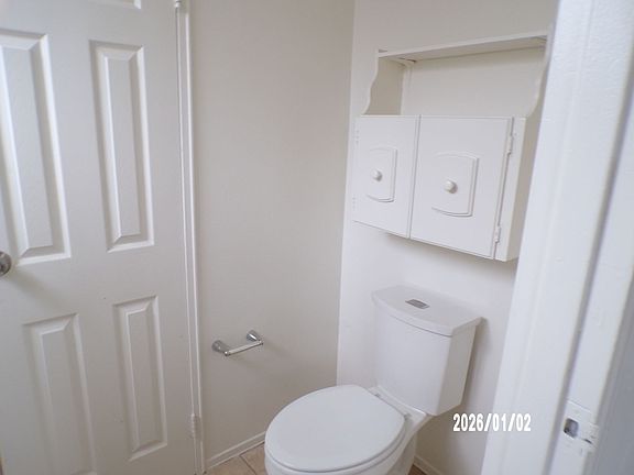 2nd image of 1021 W Avenue J #8