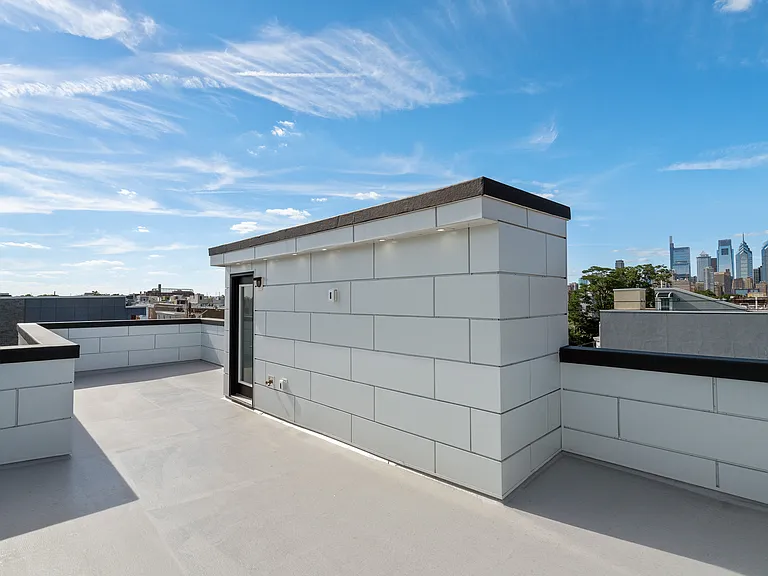 1402 S 16th St — Photo 38