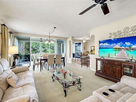 3rd image of 10801 Crooked River RD #101