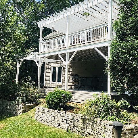 1st image of 321 Bayshore Dr