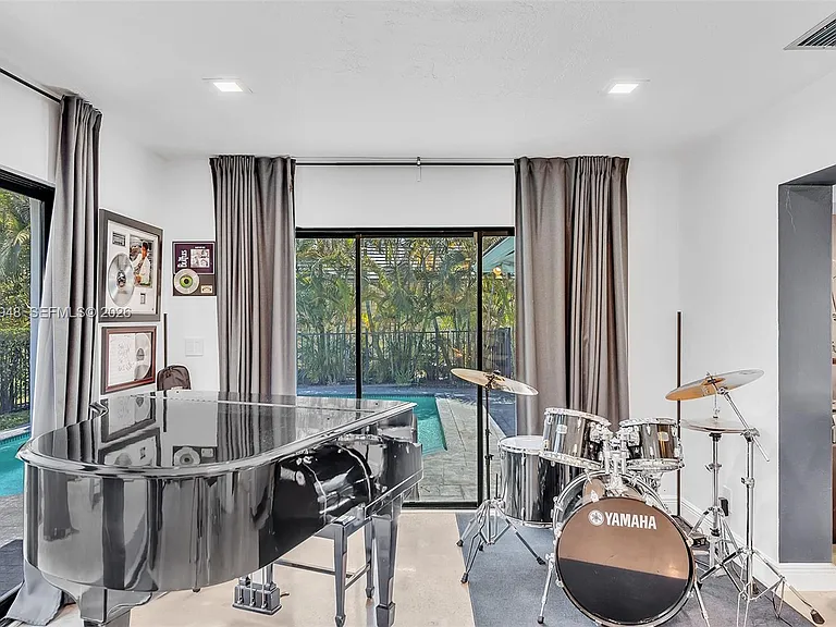 5602 S Travelers Palm Ln — Photo 32