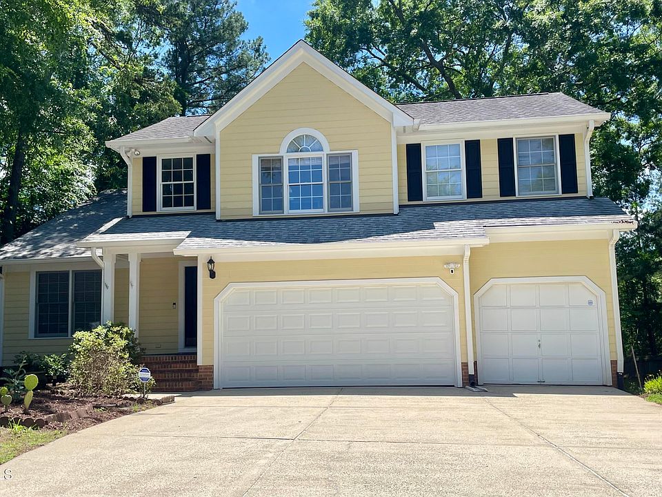 1st image of 102 Windhover Dr
