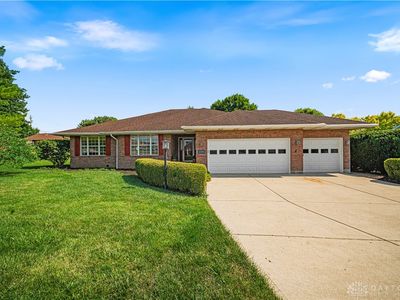 1780 Tearose Cir, Fairborn, OH, 45324