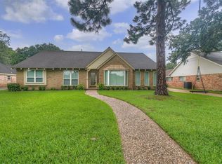 2923 Riata Ln, Houston, TX 77043