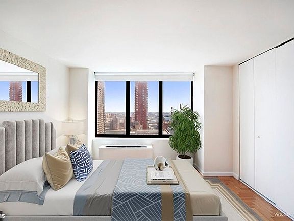 3rd image of 422 E 72nd St APT 27B