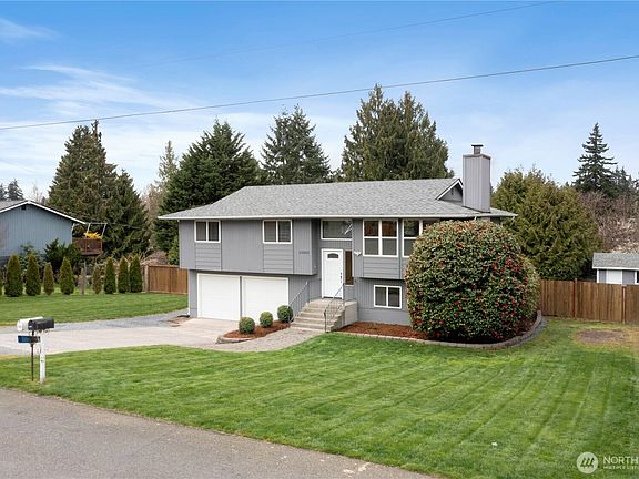 2nd image of 10202 58TH Avenue Ct E