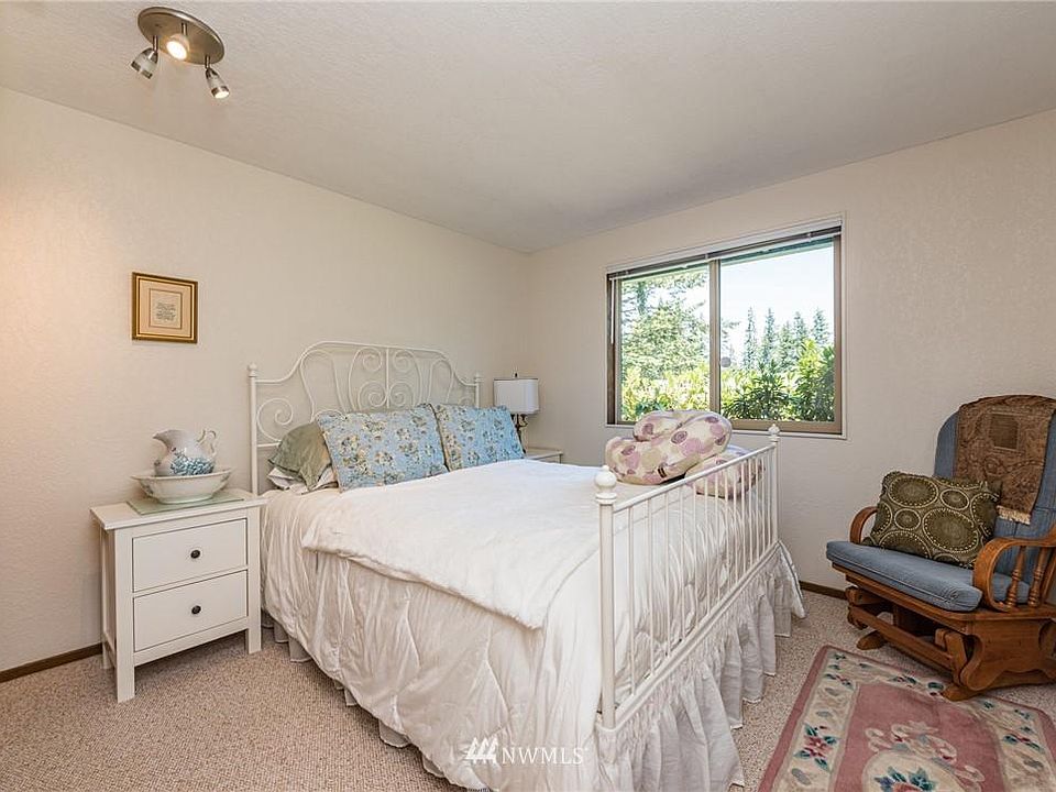 1st image of 104 Clallam Bay St