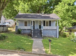 906 N B St, Lenoir City, TN 37771