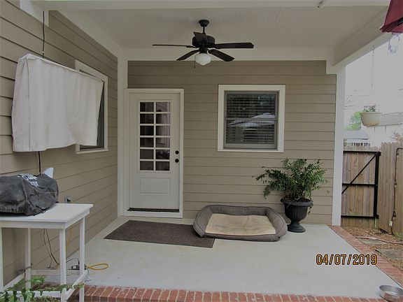 Rear porch has TV access