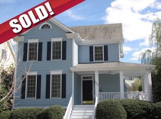 803 Edgewater Cir, Chapel Hill, NC 27516