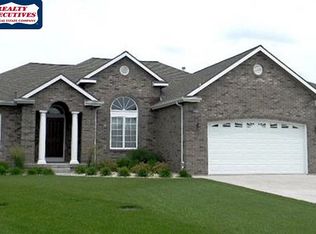 6142 Brookes Way, Manhattan, KS 66502