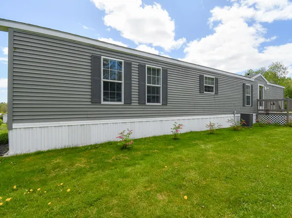 7 Lucien Street, Sabattus, ME 04280