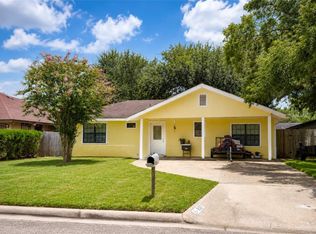 627 W 5th St, Weslaco, TX 78596