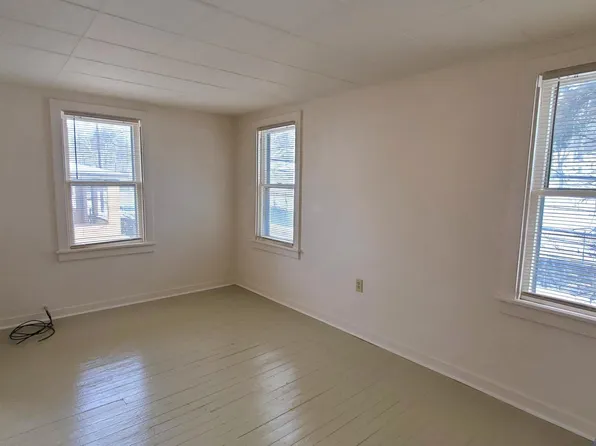 2613 Brighton Rd Floor 2, Pittsburgh, PA 15212