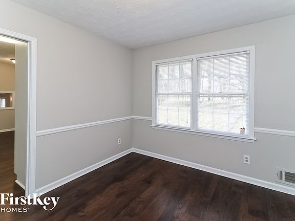 4th image of 3086 Hidden Forest Dr