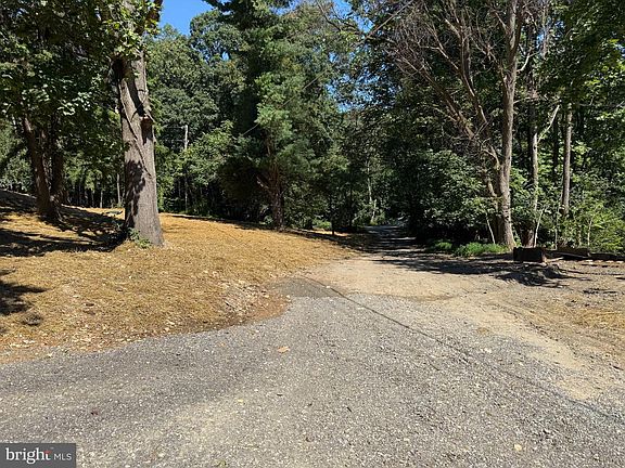 4th image of 1175 Bollinger Rd